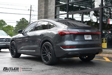 Audi E-Tron with 22in Vossen HF-4T Wheels