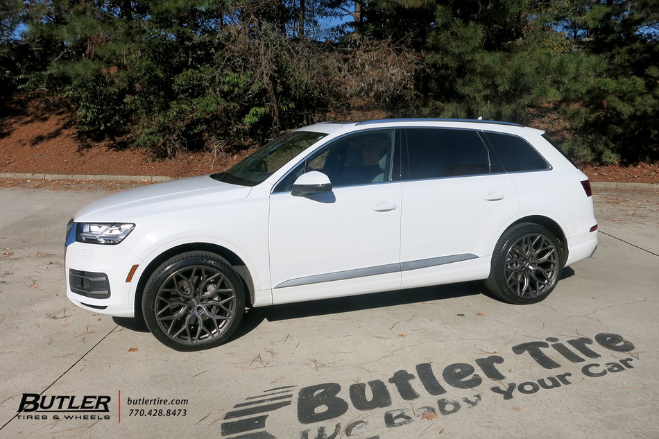 Audi Q7 with 22in Vossen HF2 Wheels exclusively from Butler Tires and