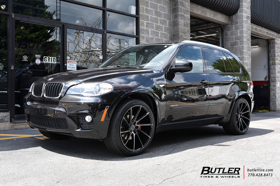 BMW X5 with 22in Savini BM13 Wheels exclusively from Butler Tires and