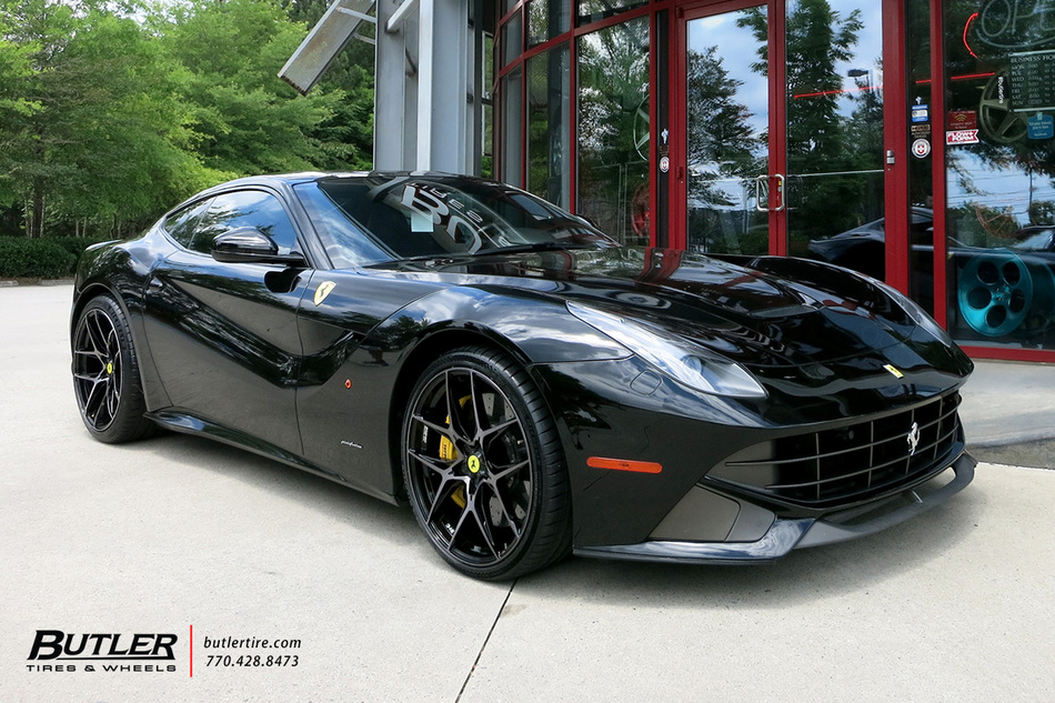 Ferrari F12 Berlinetta with 21in Savini SV-F5 Wheels exclusively