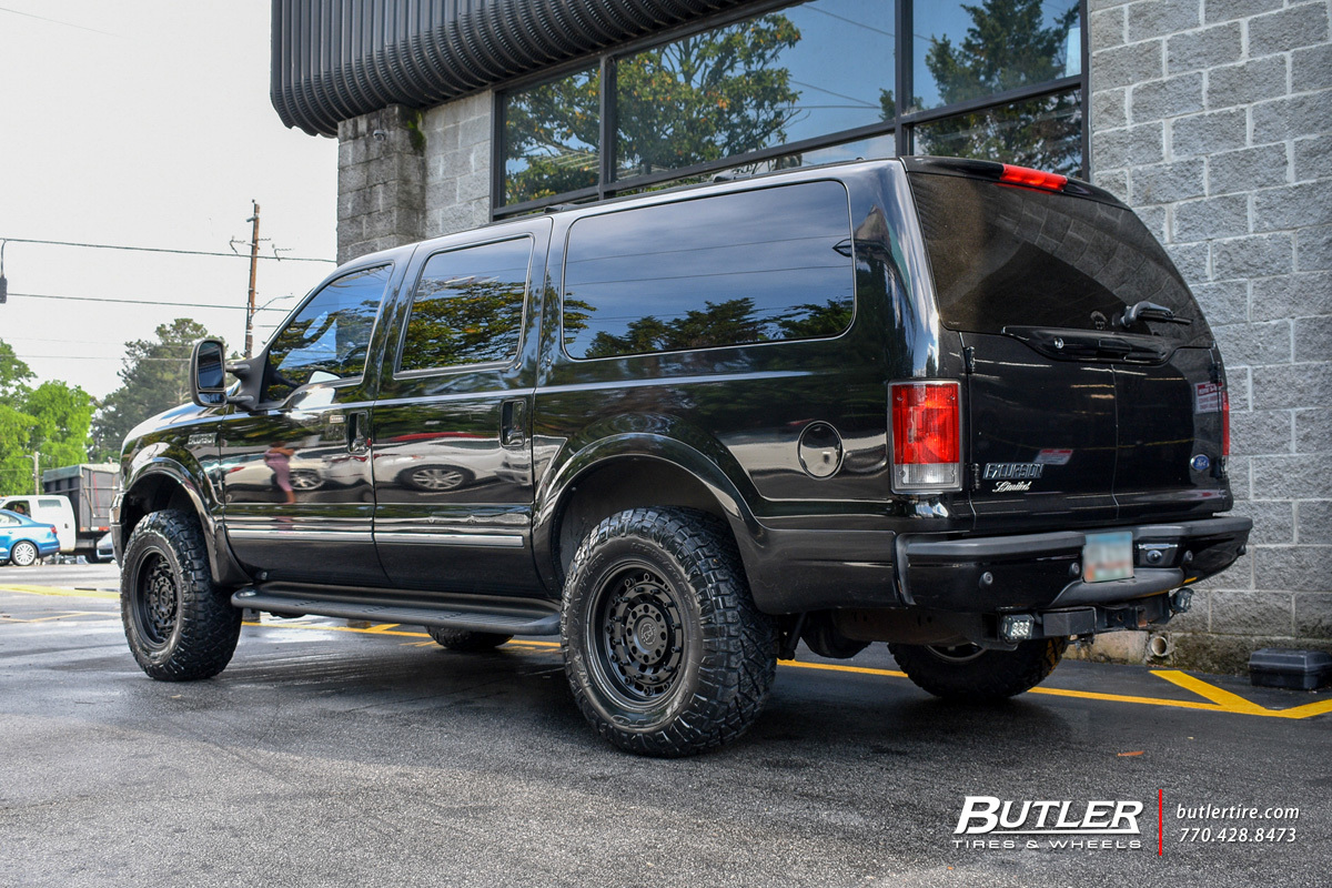 Ford Excursion with 18in Black Rhino Arsenal Wheels
