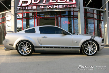 Ford Mustang with 20in Niche Invert Wheels