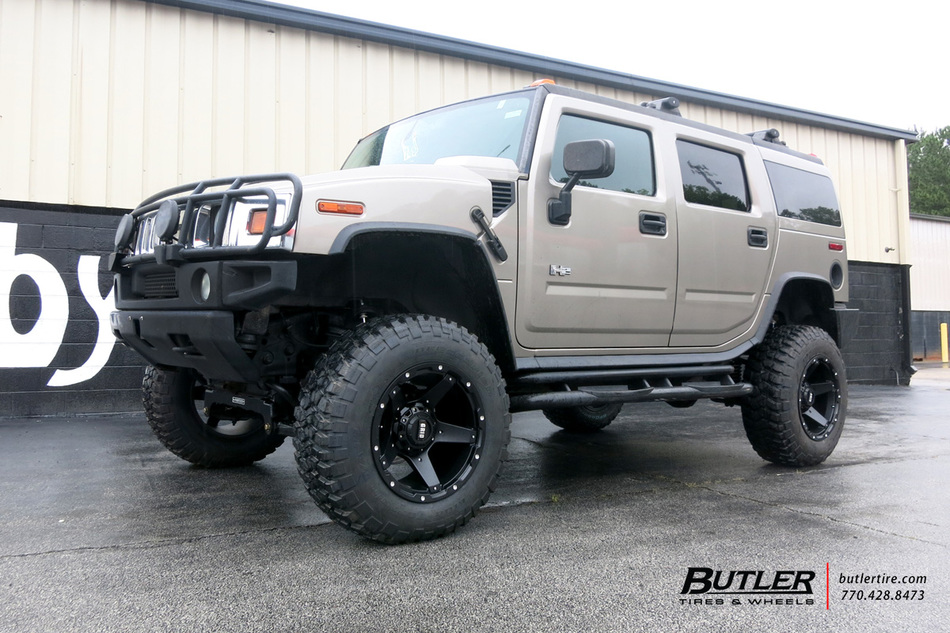 Hummer H2 with 20in Grid Offroad GD4 Wheels exclusively from Butler