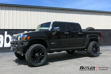Hummer H3T with 20in Fuel Vapor Wheels