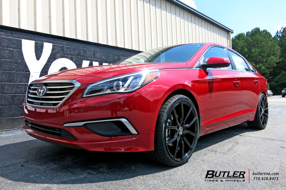 Hyundai Sonata with 20in Lexani Gravity Wheels exclusively from Butler