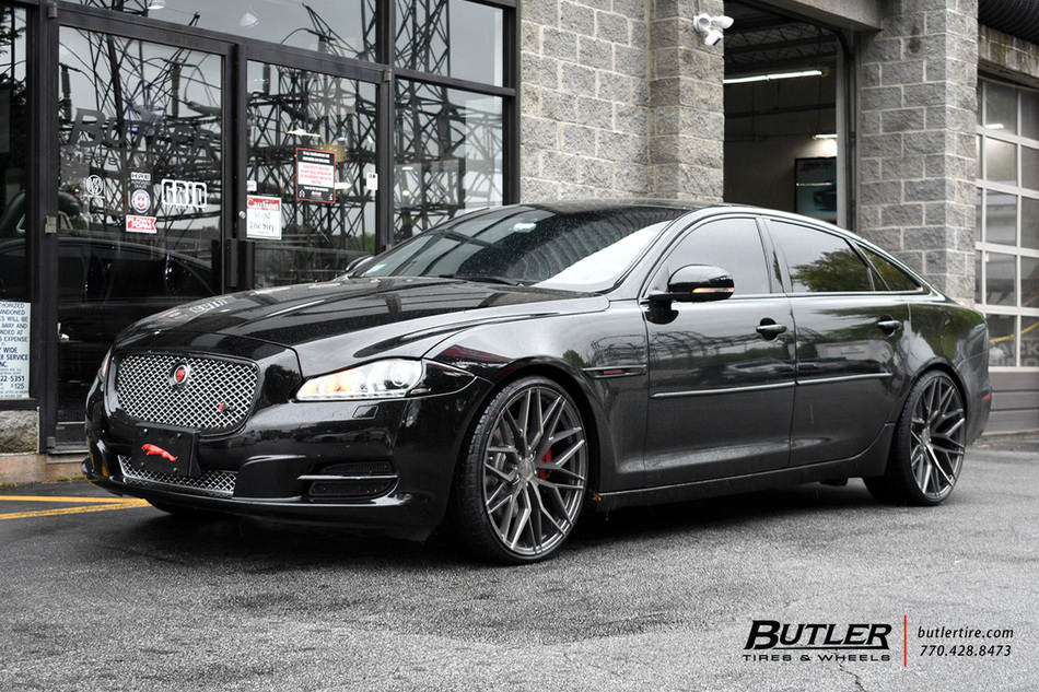 Jaguar XJL with 22in Avant Garde M520R Wheels exclusively from