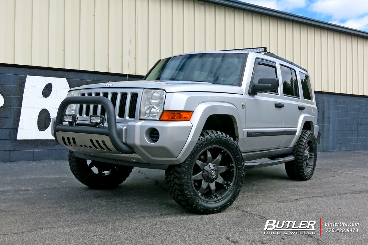 Jeep Commander with 20in Fuel Octane Wheels