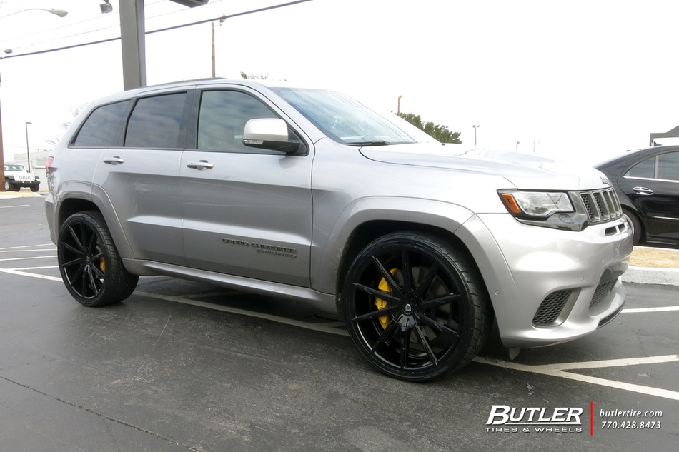 Jeep Grand Cherokee Trackhawk with 24in Lexani CSS15 Wheels exclusively
