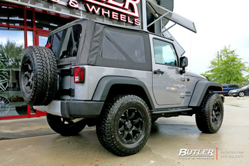 Jeep Wrangler with 18in Fuel Octane Wheels