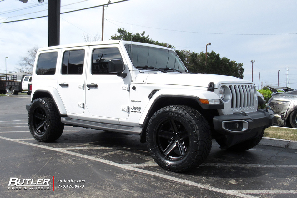 Jeep Wrangler with 20in Black Rhino Recon Wheels exclusively from