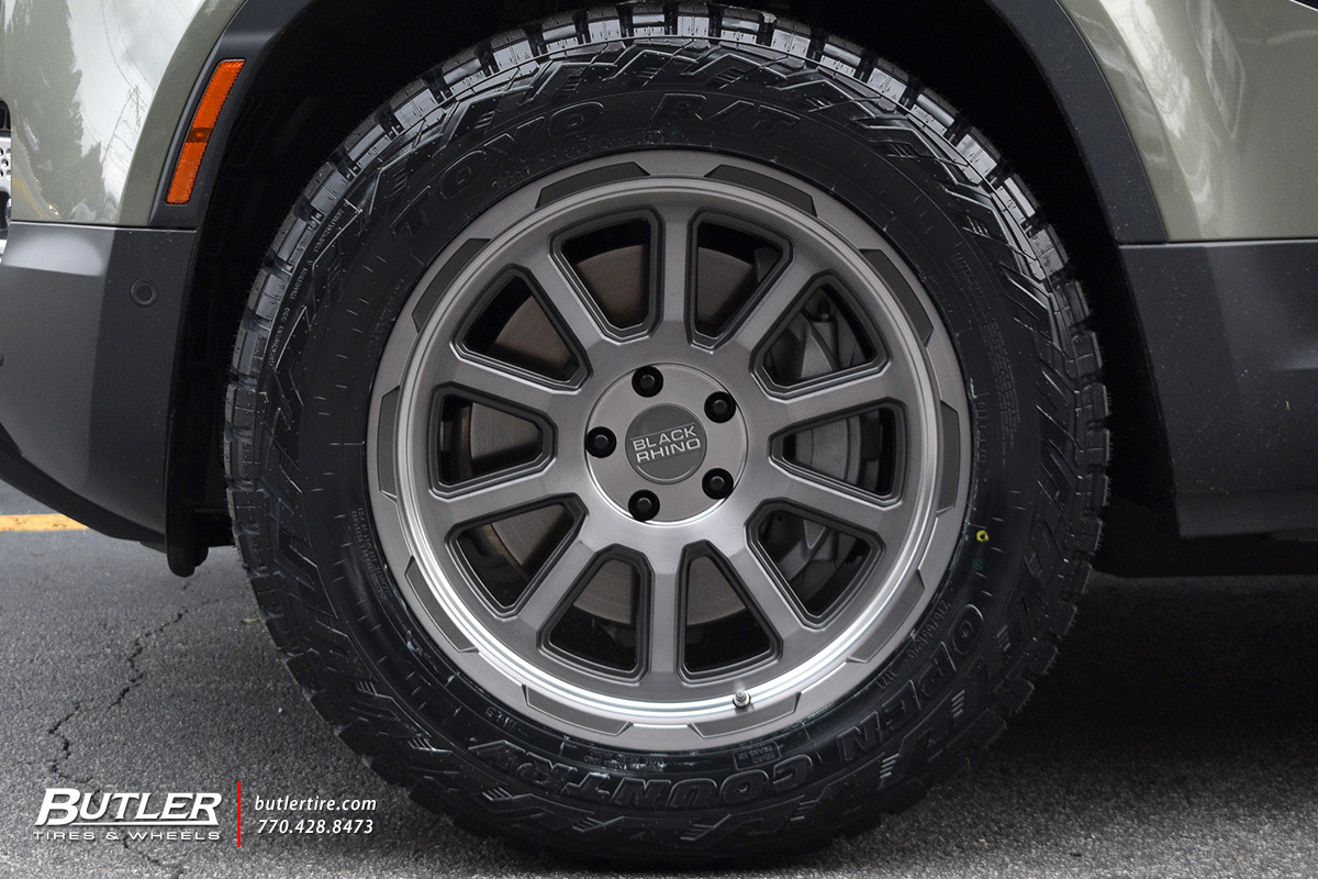 Land Rover Defender with 20in Black Rhino Chase Wheels