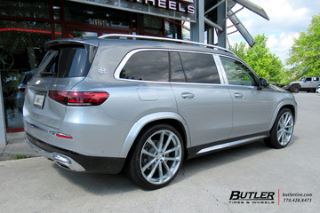 Maybach GLS600 with 24in Mandrus Wolf Wheels