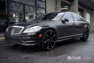 Mercedes S-Class with 22in Lexani CSS7 Wheels