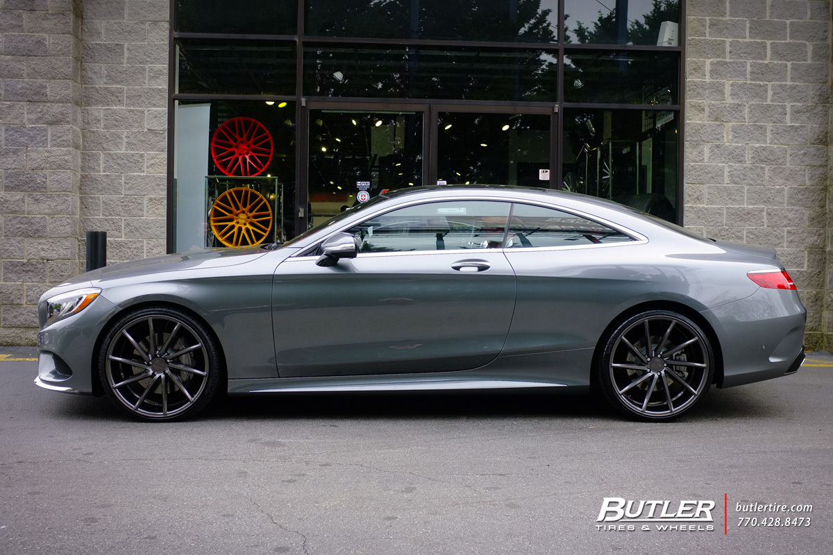 Mercedes S-Class Coupe with 22in Vossen CVT Wheels