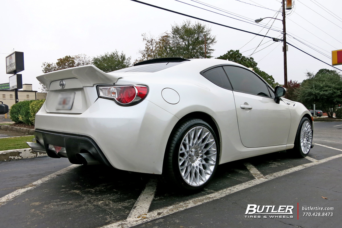 Scion FRS with 18in Niche Citrine Wheels