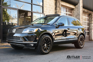 VW Touareg with 18in Victor Zehn Wheels