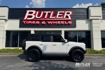 Ford Bronco with 20” Vossen HFX1 wheels and Nitto tires