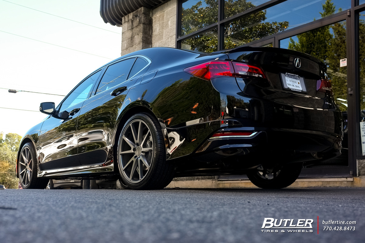 Acura TL with 20in Vossen VFS1 Wheels