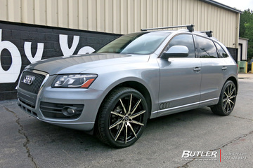 Audi Q5 with 22in Lexani CSS15 Wheels