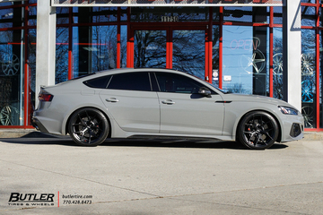 Audi RS5 with 20in Vossen HF5 Wheels