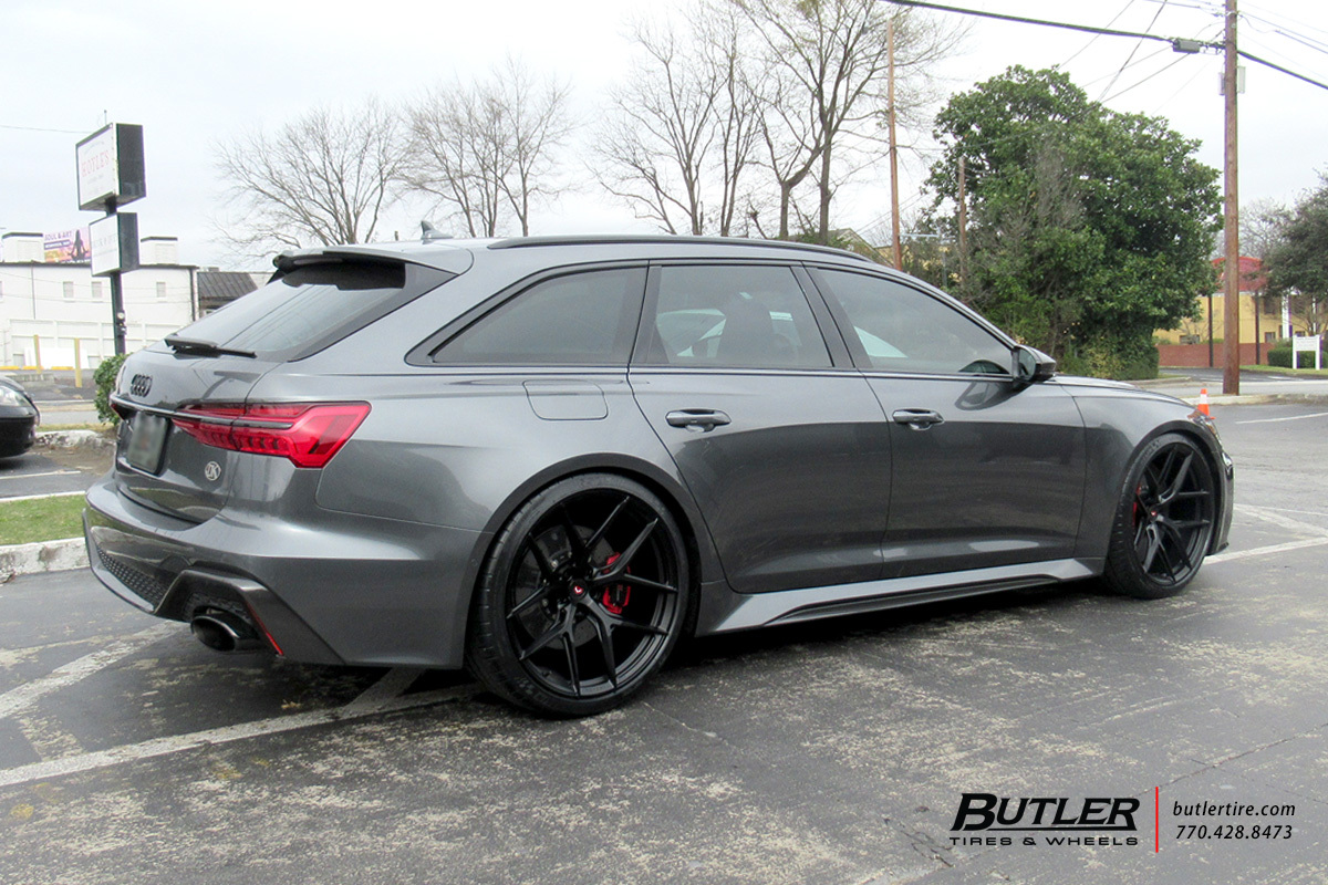 Audi RS6 Avant with 22in Vossen S21-01 Wheels