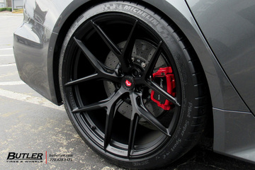 Audi RS6 Avant with 22in Vossen S21-01 Wheels