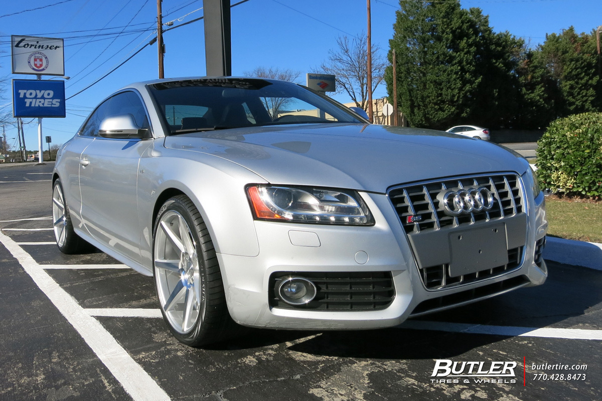 Audi S5 with 20in Vossen CV7 Wheels