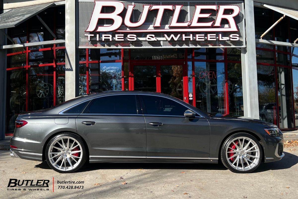 Audi S8 with 22in Vossen HF4T Wheels