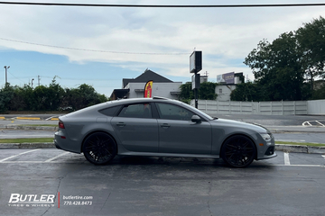 Audi RS7  with 22in Vossen HF7 Wheels