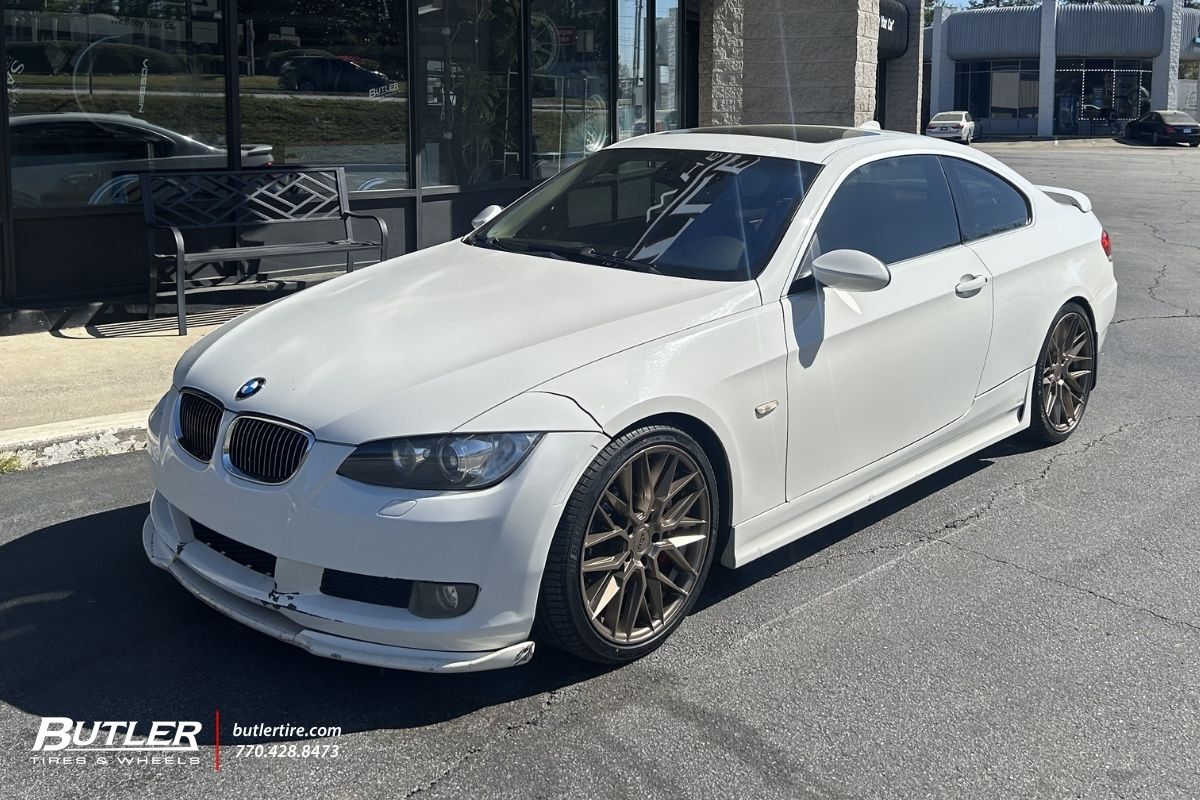 BMW 336 with 19in Niche Gamma Wheels
