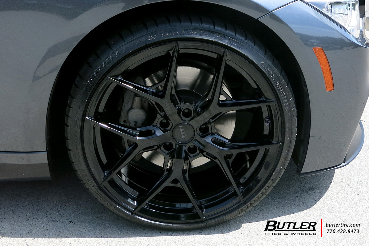 BMW 3 Series with 20in Vossen HF-5 Wheels