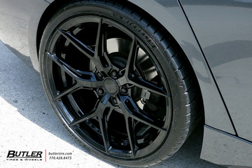 BMW 3 Series with 20in Vossen HF-5 Wheels