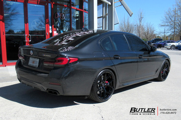 BMW 5 Series with 21in Vossen HF-5 Wheels