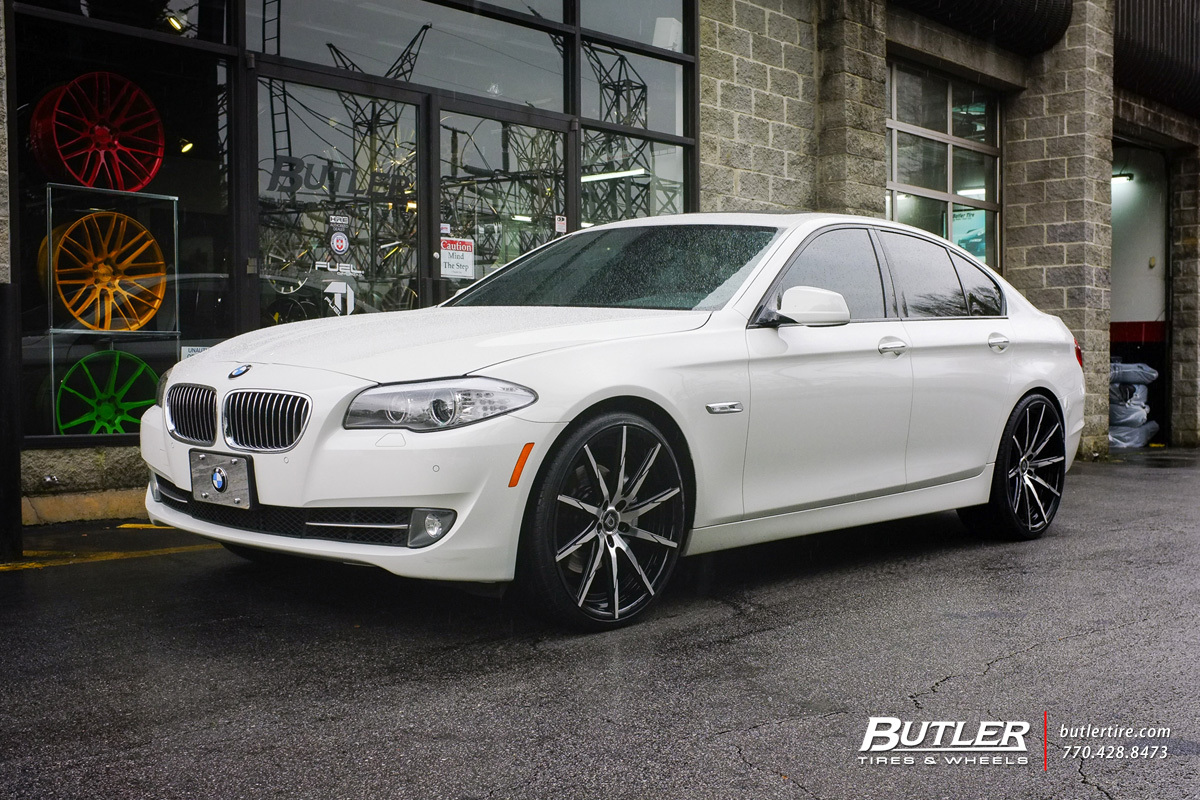 BMW 5 Series with 22in Lexani CSS15 Wheels