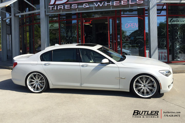 BMW 7 Series with 22in Savini SV47 Wheels