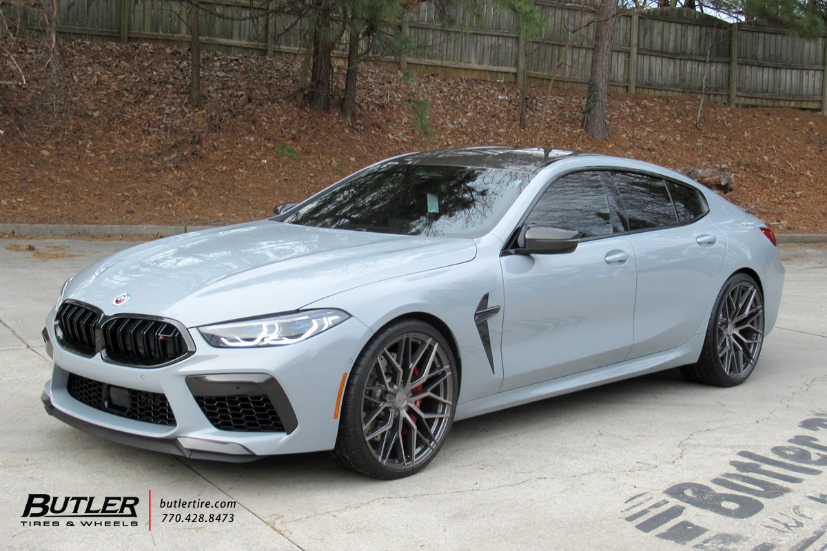 BMW M8 Gran Coupe with 22in Avant Garde M520R Wheels