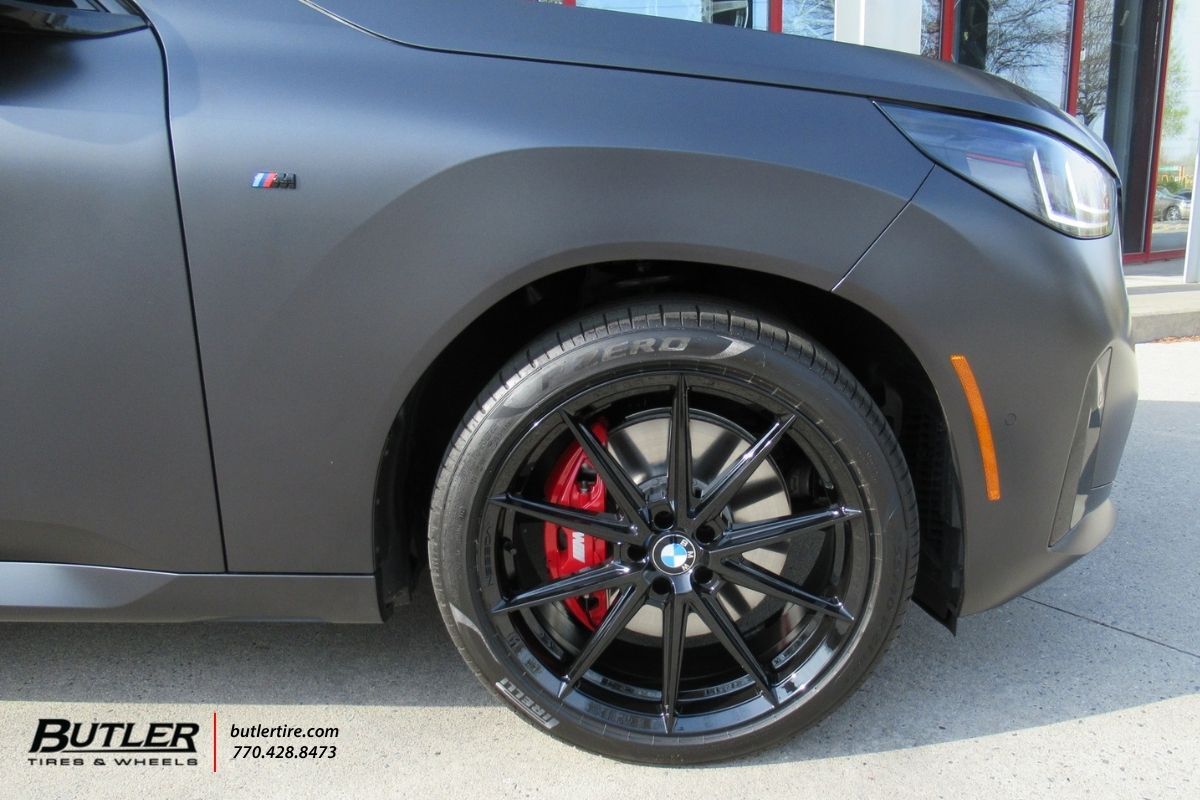 BMW X3 with 21in Vossen HFX-2 Wheels