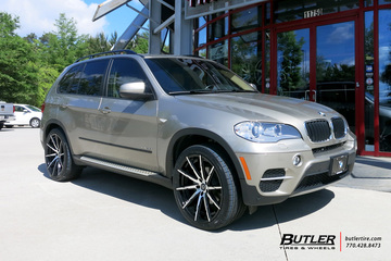 BMW X5 with 22in Lexani CSS15 Wheels