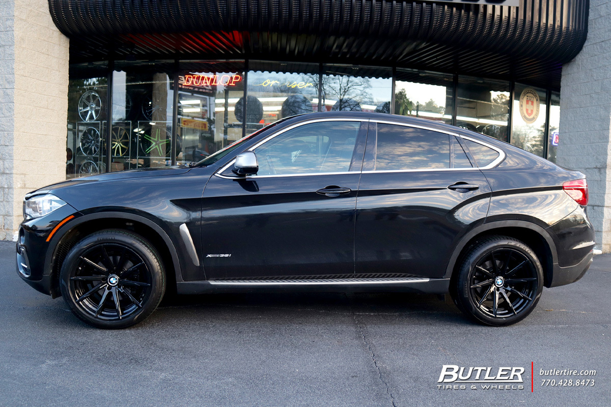 BMW X6 with 20in Lexani CSS15 Wheels