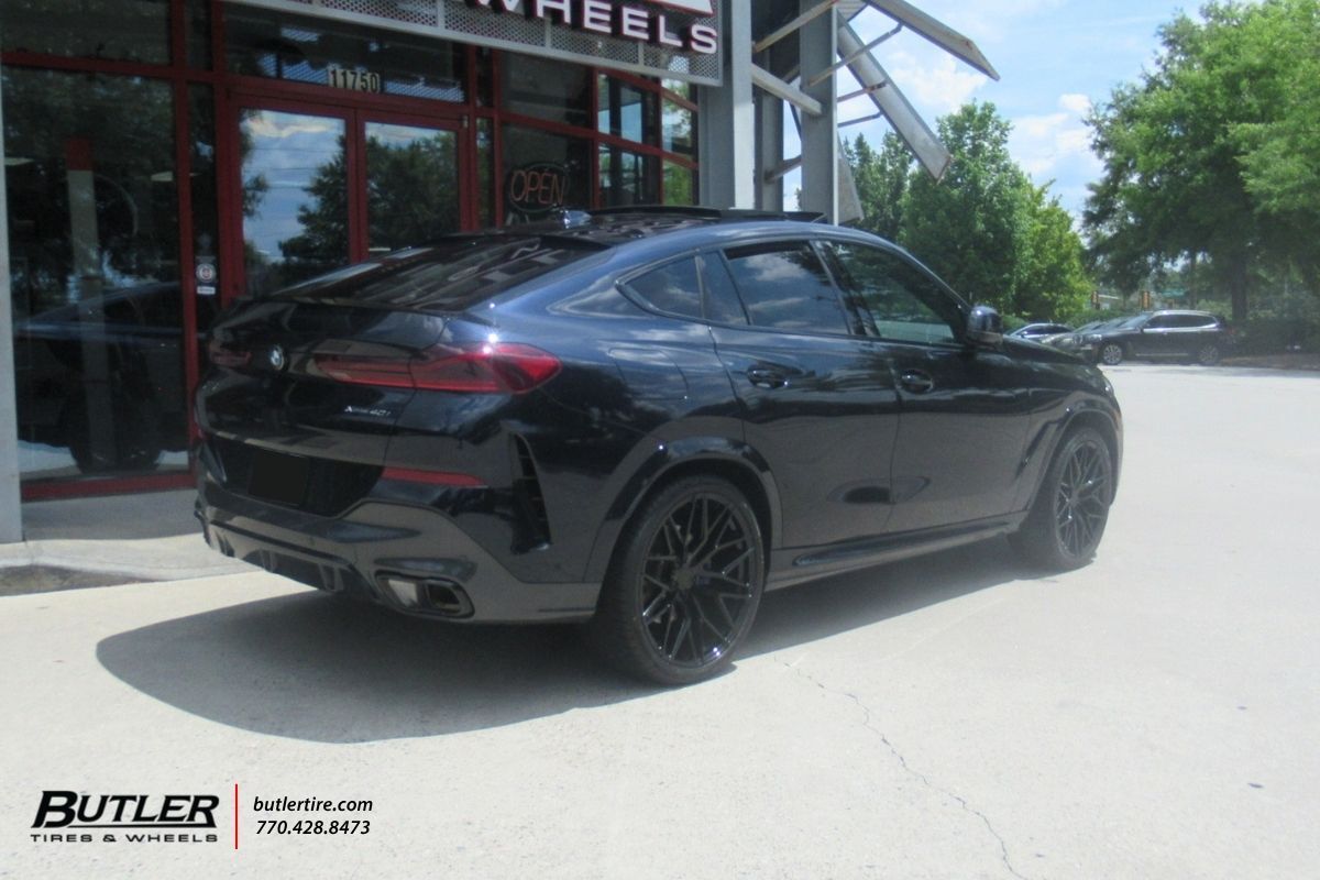 BMW X6 with 22in Avant Garde Wheels