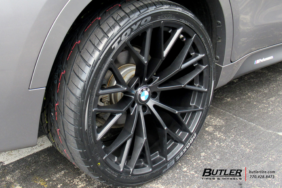 BMW X6 with 22in Beyern Antler Wheels