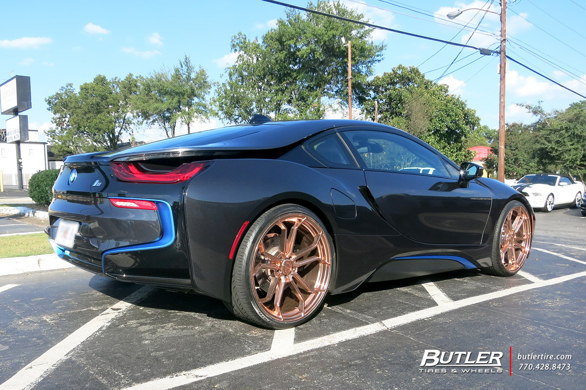 BMW i8 with 22in Avant Garde M632 Wheels