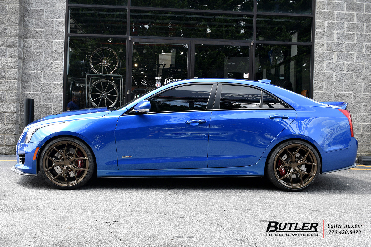 Cadillac ATS-V with 20in Vossen HF-5 Wheels