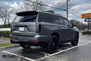 Cadillac Escalade V with 26in Forgiato Wheels