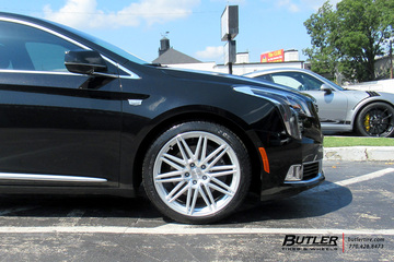 Cadillac XTS with 20in Vossen CV10 Wheels