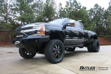 Chevrolet 3500HD Dually with 22in Fuel Maverick Wheels