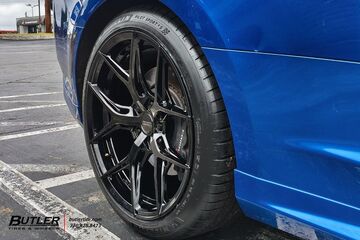 Chevrolet Camaro with 20in Vossen HF5 Wheels