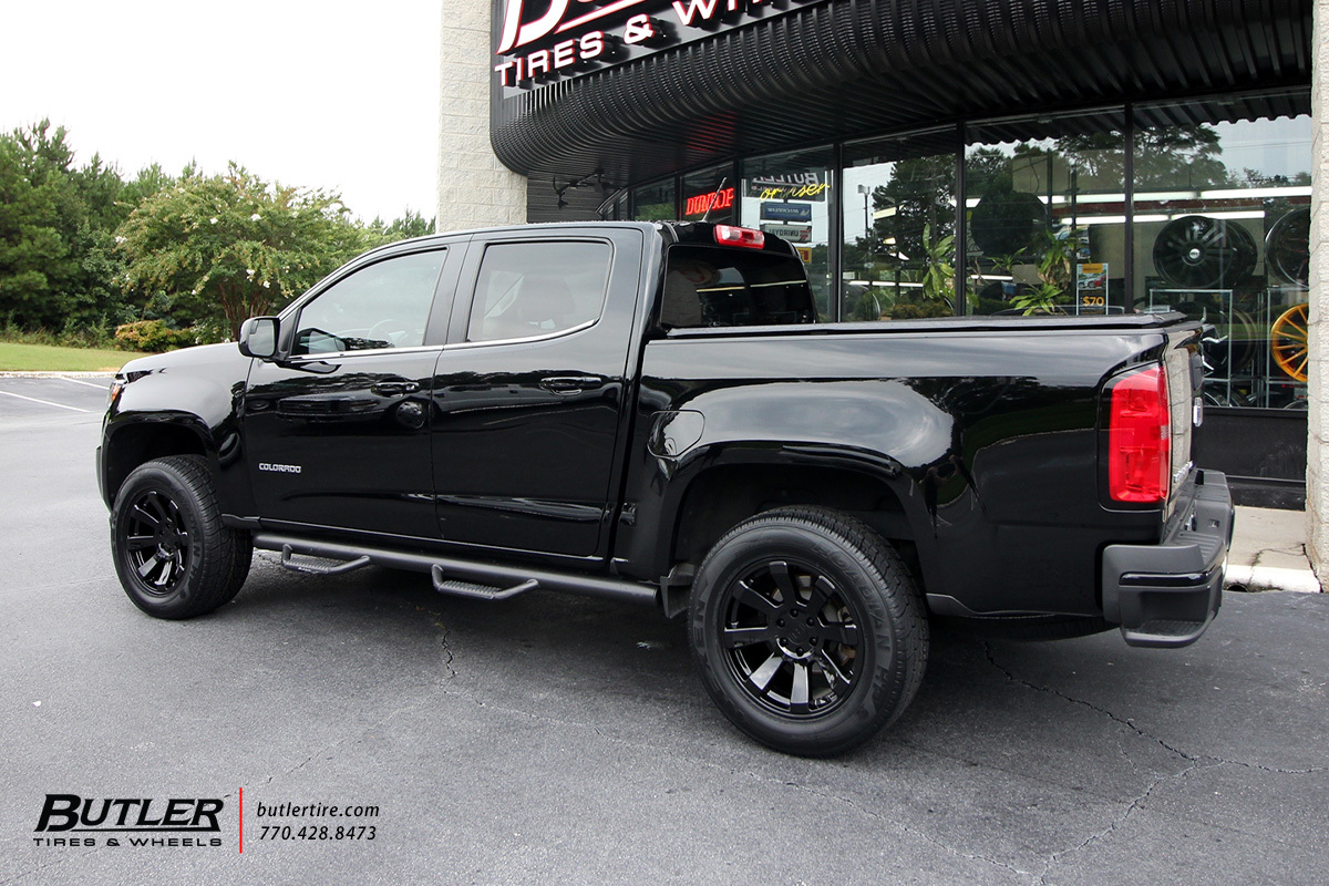 Chevrolet Colorado with 18in Level 8 Enforcer Wheels