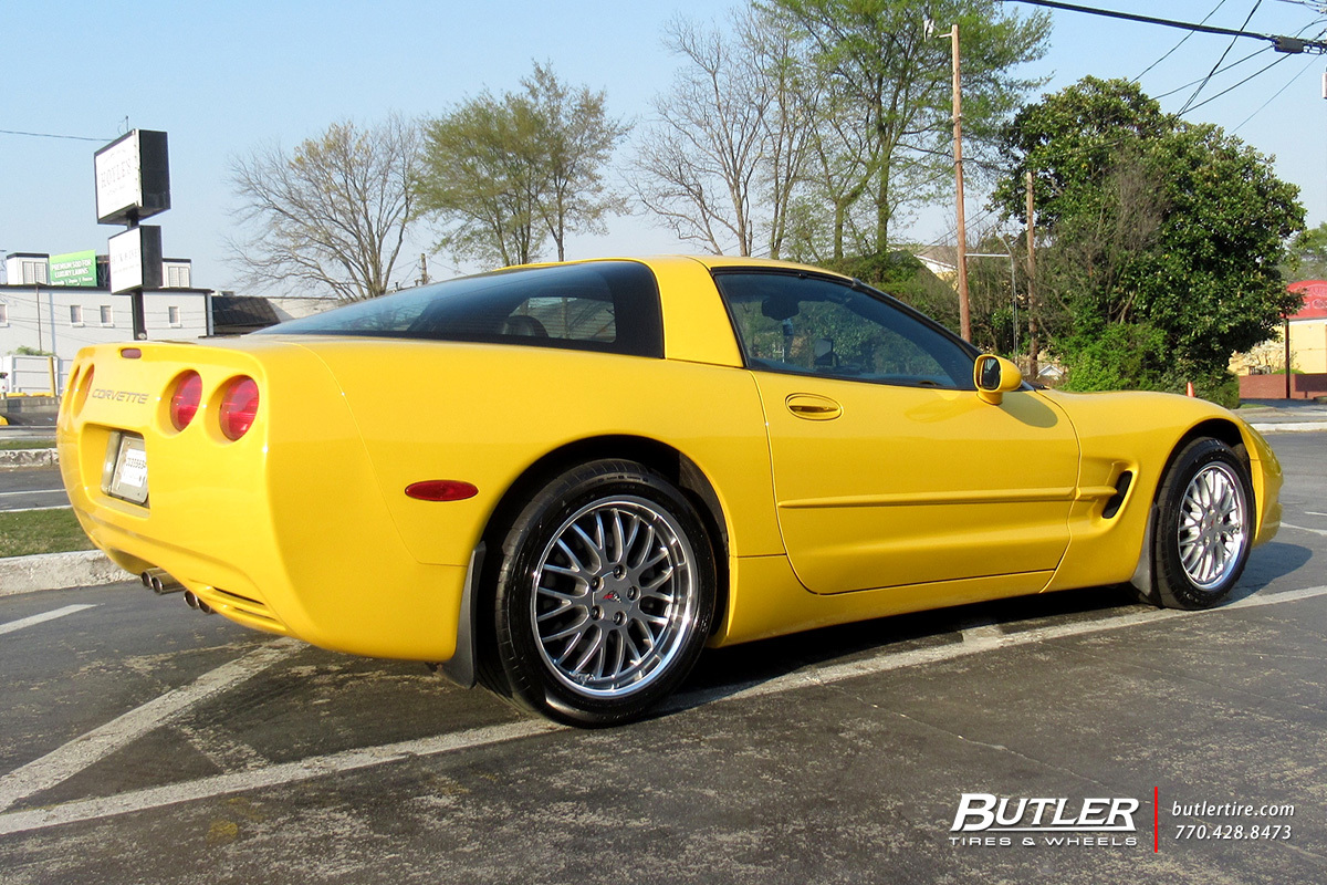 Chevrolet Corvette with 18in Cray Manta Wheels
