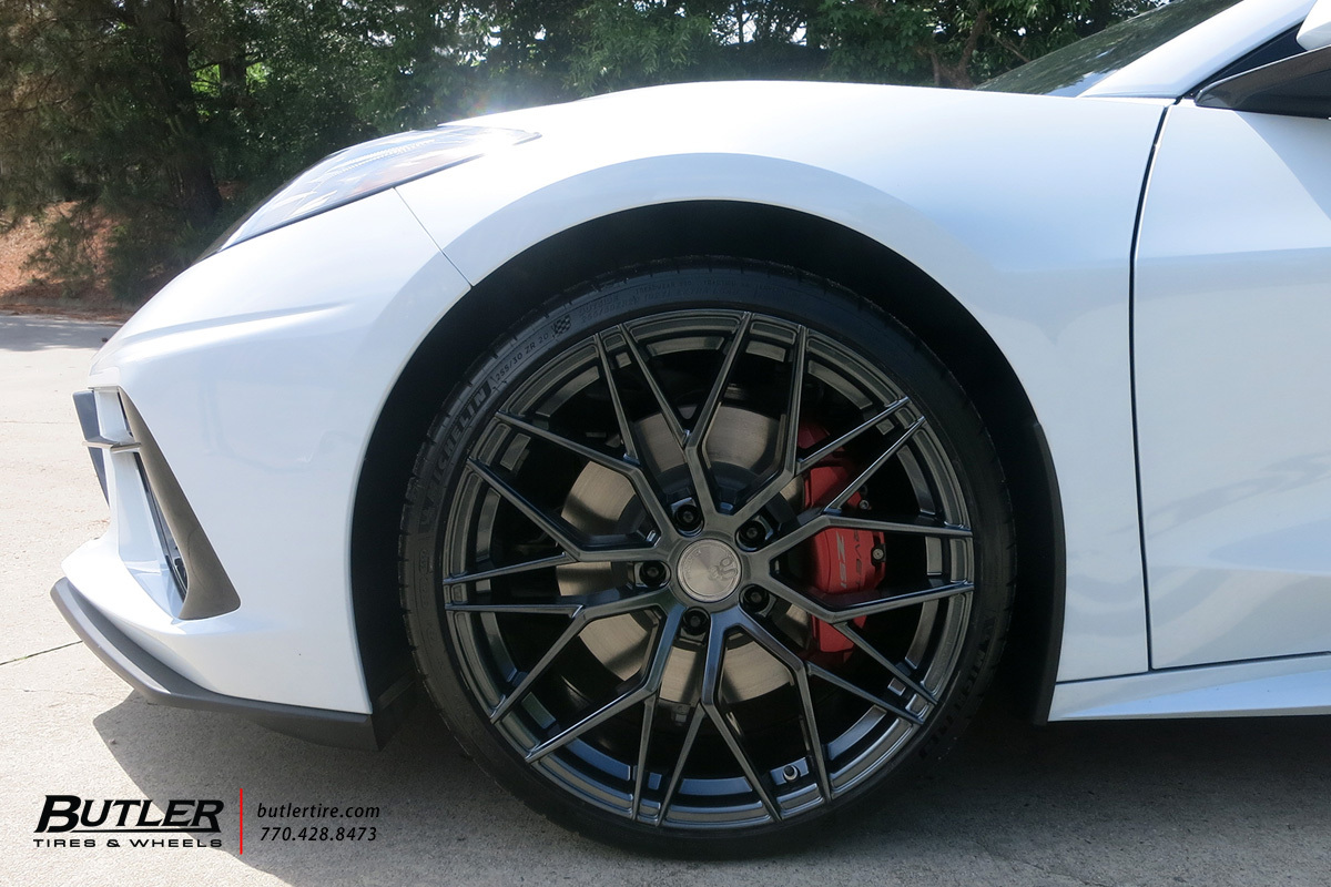 Chevrolet Corvette with 21in Avant Garde M520R Wheels